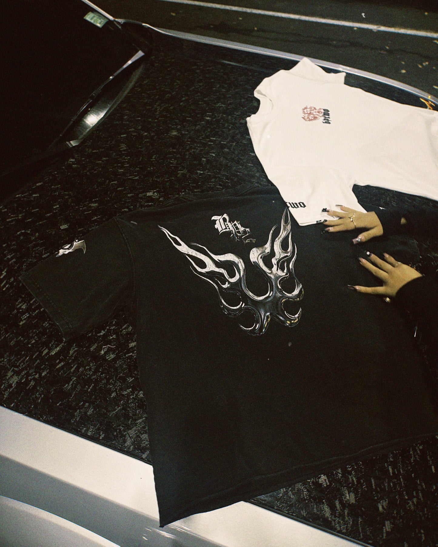 masks tee